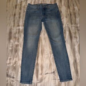 American Eagle Outfitters Women's Skinny Jeans in Blue